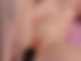 Live cam show with AngelWise - Skinny on SxyPornLive