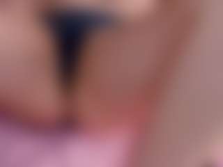 Live cam show with AngelWise - Public on CamClone