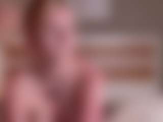 Live cam show with AngelWise - Public Red Hair on Gym Cam Girls