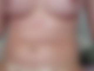 Live cam show with AngelWise - Petite Teen (18+) on Gym Cam Girls
