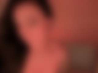 Live cam show with Christine Ford - Striptease on Camsoda