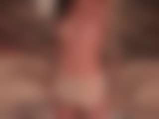 Live cam show with Christine Ford - Athletic on Camsoda