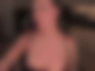 Live cam show with Christine Ford - Fingering on madthumbs