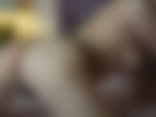 JoelleApril's Live Sex Cam Show