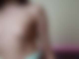 JoelleApril's Live Sex Cam Show