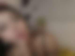 miazafiro's Live Sex Cam Show
