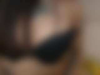 miazafiro's Live Sex Cam Show