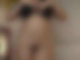 miazafiro's Live Sex Cam Show