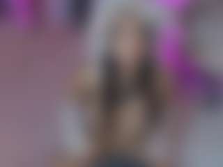 Live cam show with miazafiro - Latina on CamClone | colombia