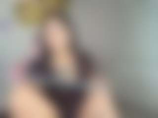 Live cam show with miazafiro - Upskirt on liverealitysex.com
