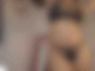 Live cam show with miazafiro - Moaning on Streamer API