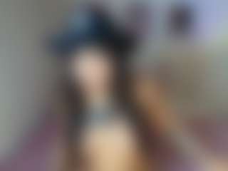 miazafiro's Live Sex Cam Show