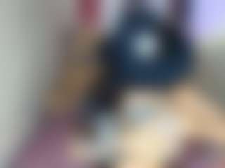 Live cam show with miazafiro - Upskirt on madthumbs