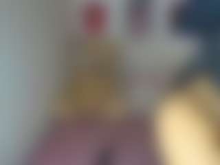 miazafiro's Live Sex Cam Show