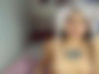 miazafiro's Live Sex Cam Show