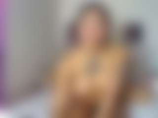 miazafiro's Live Sex Cam Show