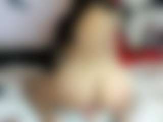 Live cam show with miazafiro - Moaning on liverealitysex.com