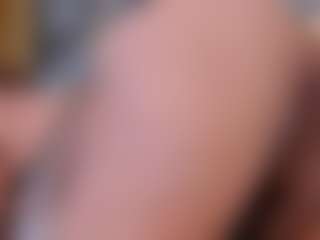 Live cam show with nini-foxxx - Public on AdultVida.com