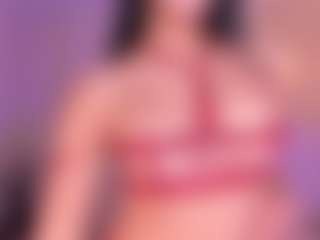 Live cam show with Scarlett Blaze - Full Nudity on StripNow