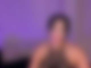 Live cam show with Scarlett Blaze - Striptease on Camming Site