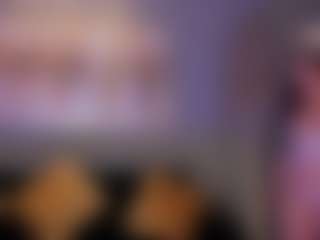 Live cam show with Scarlett Blaze - Brown Eyes on livesuperchat.net