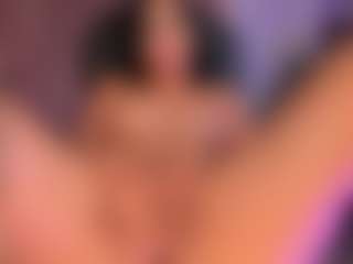 Live cam show with Scarlett Blaze - Full Nudity on Camsoda