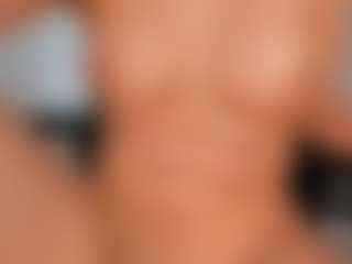 Live cam show with Scarlett Blaze - Strip Brown Hair on CamwithHer