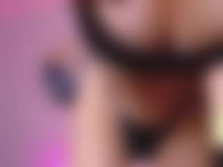 Live cam show with Sienna-Star - Tittyfuck on iamadamtest123.com