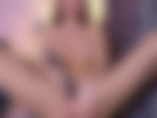 Live cam show with Sienna-Star - Double Penetration on Soda Cam