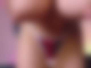 Live cam show with Sienna-Star - Double Penetration on boobsie.com