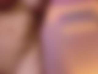 Live cam show with Sienna-Star - Tittyfuck on mypornchat.com