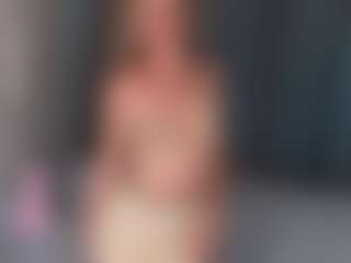 Live cam show with SusanSanders - Flashing on instabang