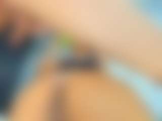 Live cam show with Sweet-hot01 - Brown Eyes on livesuperchat.net