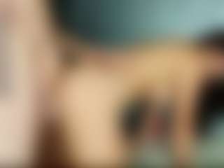 Live cam show with Sweet-hot01 - Skinny on Camsoda