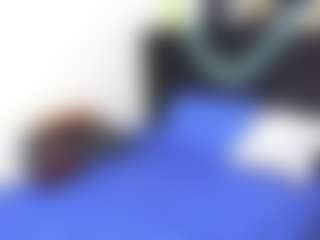 Live cam show with zusan-king - Upskirt on livesuperchat.net