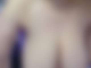 atanasiaxxx's Live Sex Cam Show