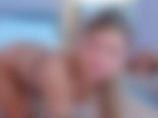 Aura-Powers's Live Sex Cam Show