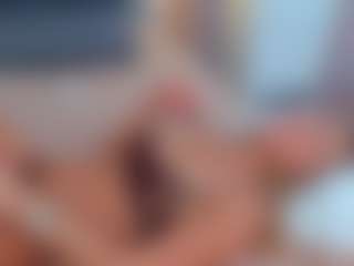 Aura-Powers's Live Sex Cam Show