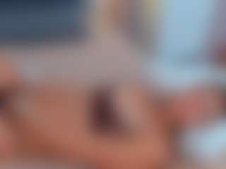 Aura-Powers's Live Sex Cam Show