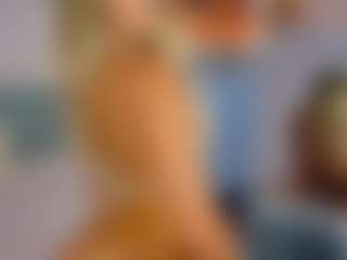 Aura-Powers's Live Sex Cam Show