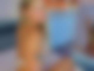 Aura-Powers's Live Sex Cam Show