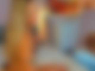 Live cam show with Aura-Powers - Camel Toe on Camsoda