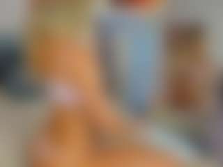 Aura-Powers's Live Sex Cam Show