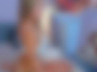 Aura-Powers's Live Sex Cam Show