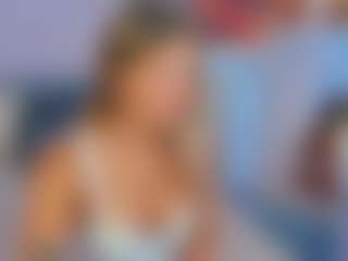 Live cam show with Aura-Powers - Facial Piercings on fapnchat