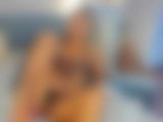 Aura-Powers's Live Sex Cam Show
