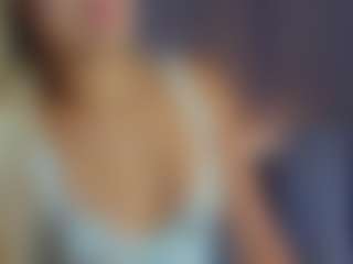 Aura-Powers's Live Sex Cam Show