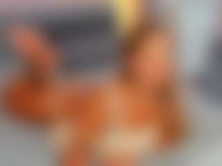 Live cam show with Aura-Powers - Freaky on Camsoda