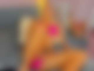 Aura-Powers's Live Sex Cam Show