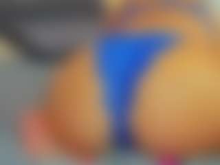 Aura-Powers's Live Sex Cam Show